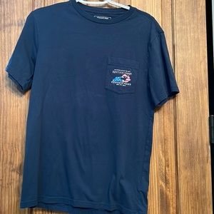 Vineyard vines mens XS tshirt